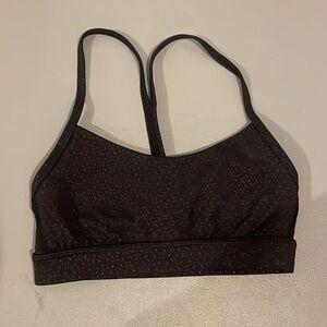 Lululemon sports bra